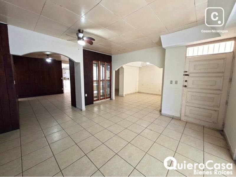 Casa en venta en Bolonia, Managua – 3 hab, 300 m²
