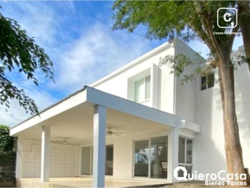 Casa en venta en Santo Domingo, Managua – 3 hab, 190 m², US$ 280,000