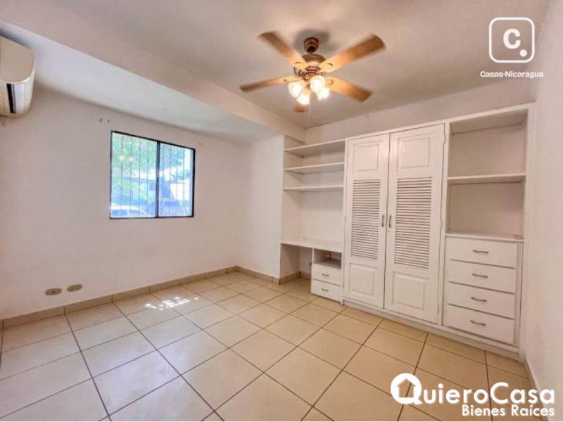 Casa en venta en Las Cumbres, Managua – 3 hab, 230 m²