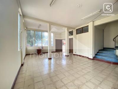 Casa en venta en Montoya, Managua – 289 m²