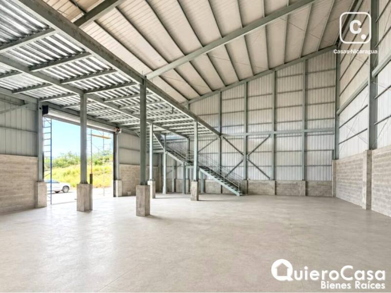 Bodega en alquiler en Santo Domingo, Managua – 1,439 m²