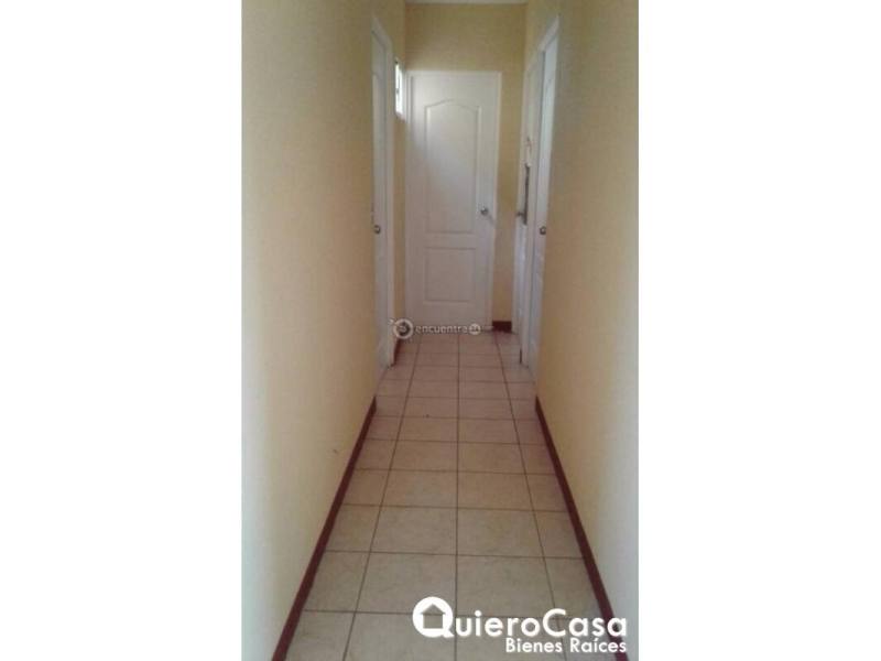 Casa en venta en Managua – 5 hab, 240 m²