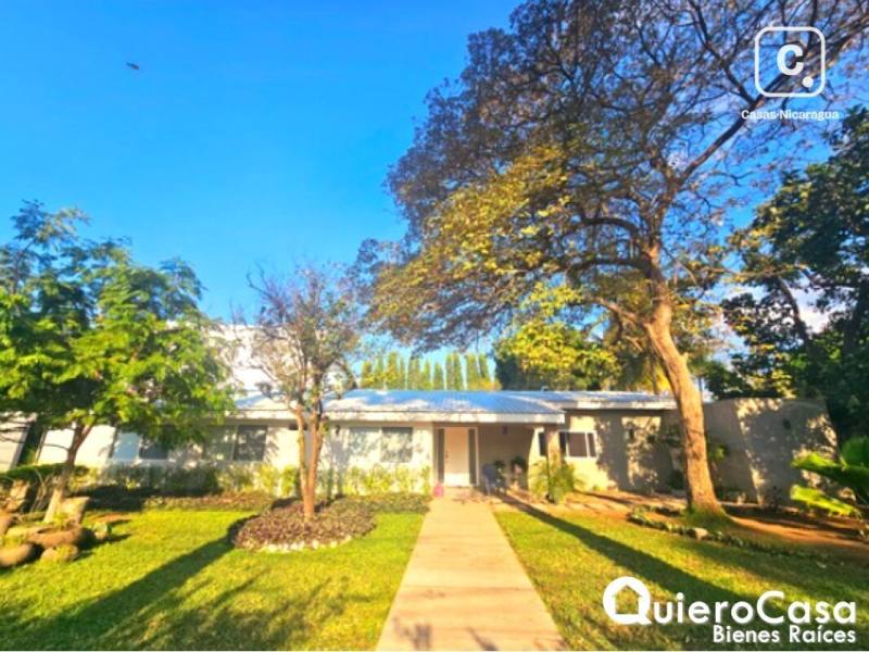Casa en alquiler en Santo Domingo, Managua – 3 hab, US$ 3,500/mes