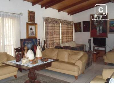 Casa en venta en Los Robles, Managua – 3 hab, 250 m²