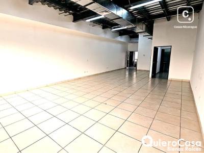 Oficina en alquiler en Villa Fontana, Managua – 90 m², US$ 1,350/mes