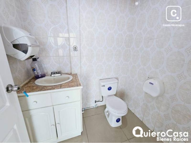 Edificio en venta en Los Robles, Managua – 137 m²