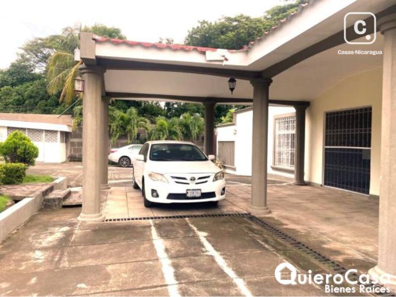 Casa en venta en Las Colinas, Managua – 3 hab, 475 m²
