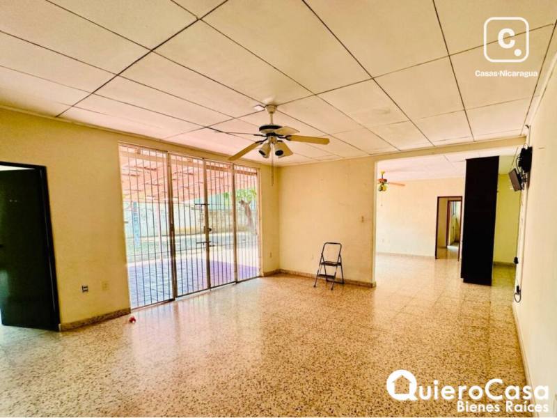 Oficina en venta en Bolonia, Managua – 300 m²