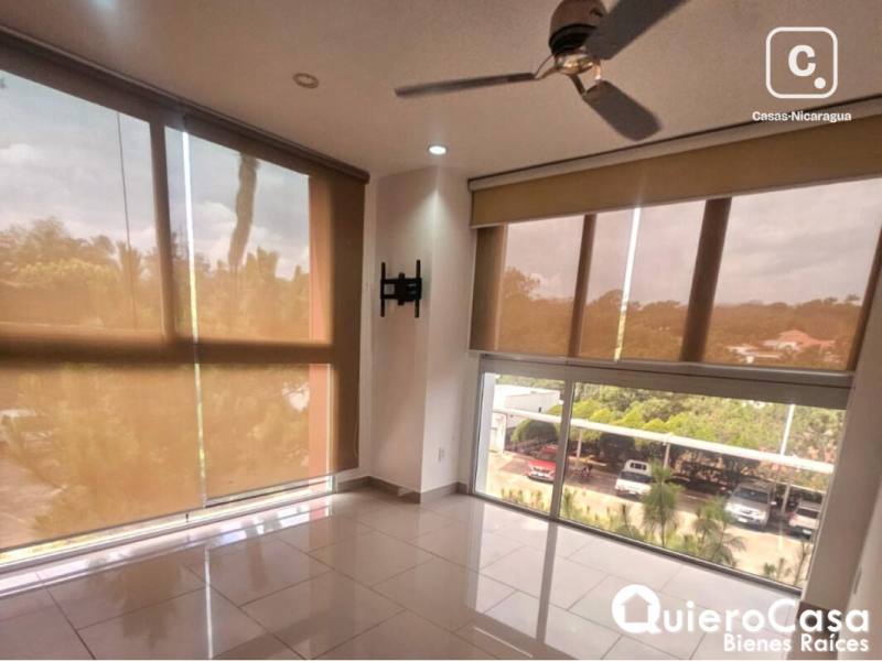 Apartamento en alquiler en Santo Domingo, Managua – 2 hab, US$ 1,200/mes