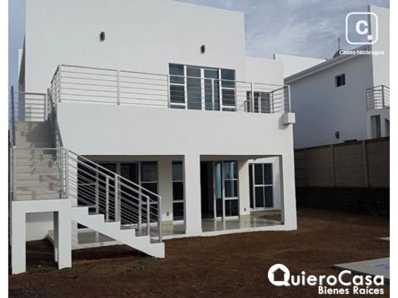 Casa en venta en San Juan del Sur, Rivas – 4 hab, 220 m²