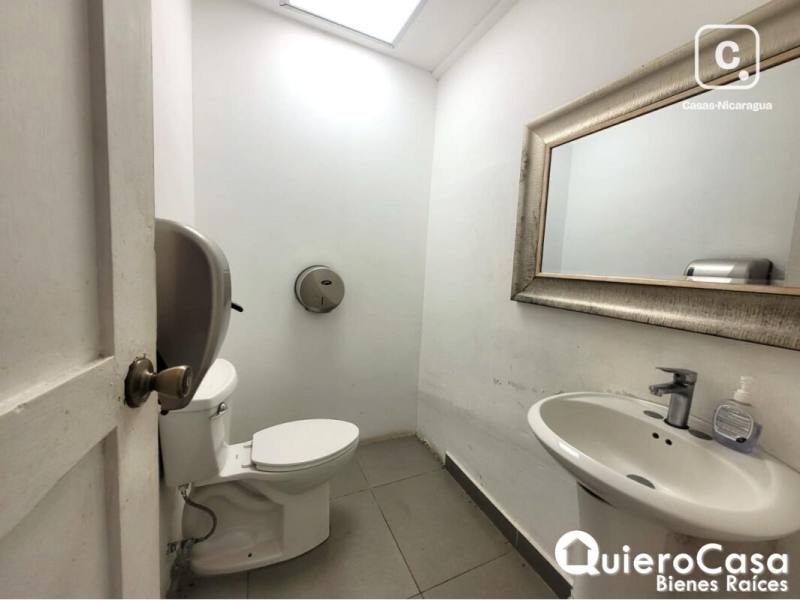 Oficina en alquiler en Carretera Masaya, Managua – 73 m²