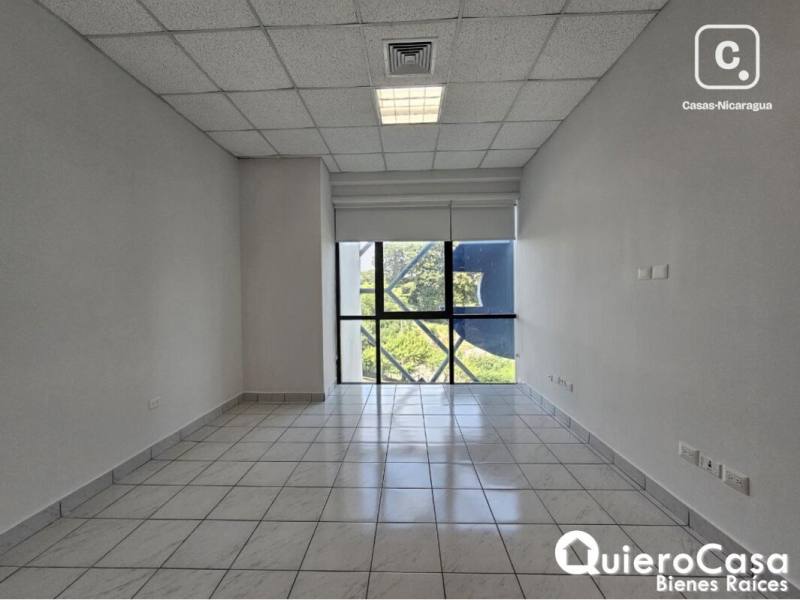 Oficina en alquiler en Carretera Masaya, Managua – 84 m²