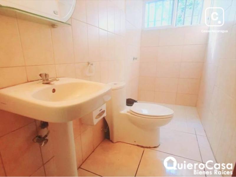 Oficina en venta en Los Robles, Managua – 120 m²