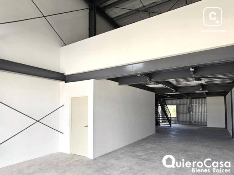 Bodega en venta en Suburbana, Managua – 295 m²