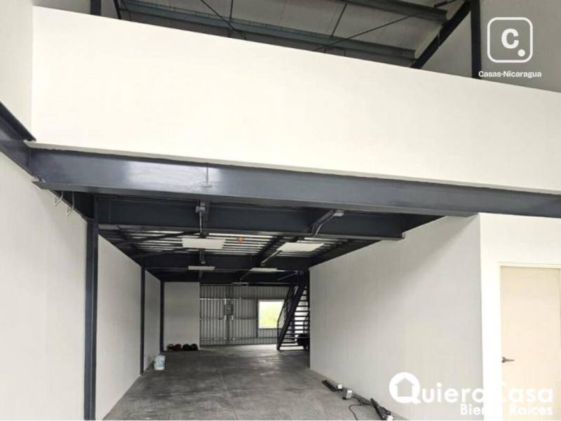 Bodega en venta en Suburbana, Managua – 295 m²