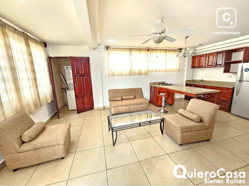 Apartamento en alquiler en Carretera Masaya, Managua – 2 hab, US$ 920/mes