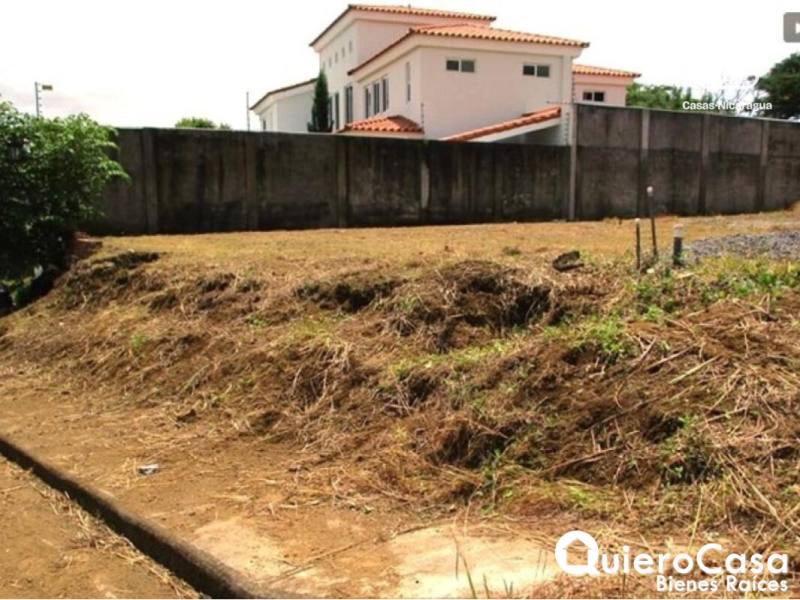 Terreno en venta en Villa Fontana, Managua – 1,163 m²