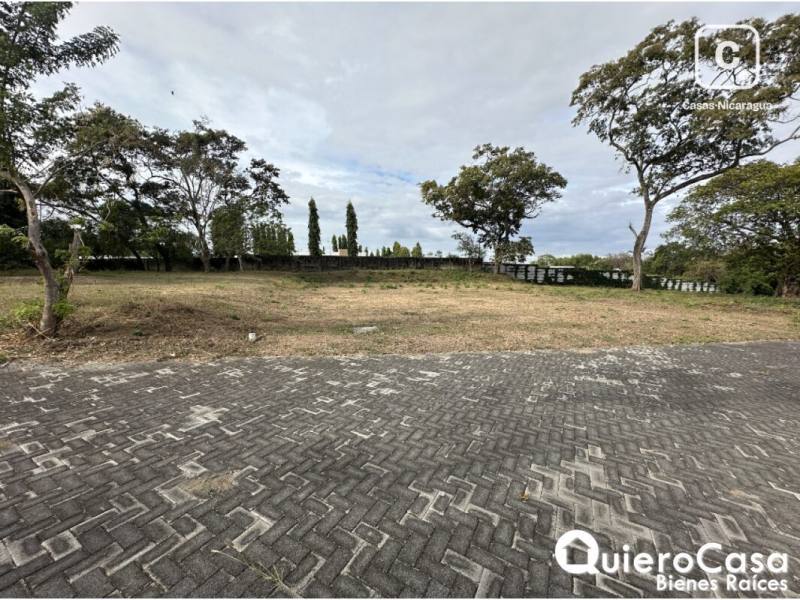 Terreno en venta en Santo Domingo, Managua – 1,047 m²