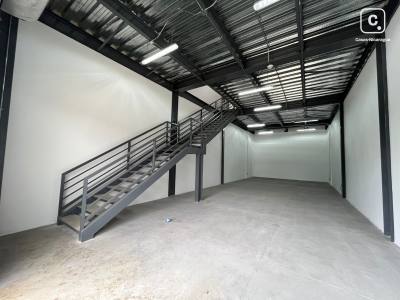 Bodega en alquiler en Suburbana, Managua – 274 m²