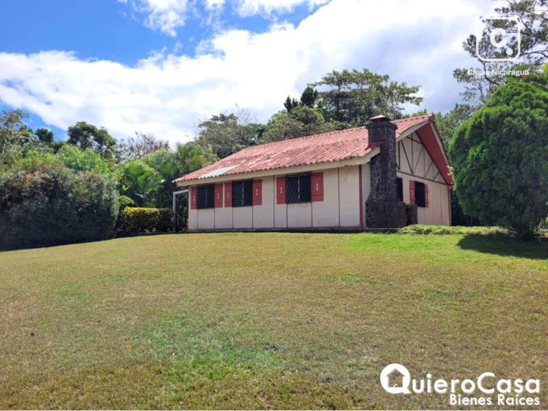 Terreno en venta en Villa Fontana, Managua – 1,746 m²