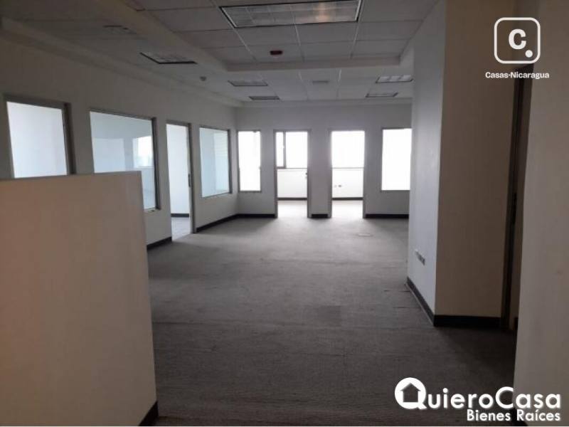 Oficina en alquiler en Carretera Masaya, Managua – 124 m²