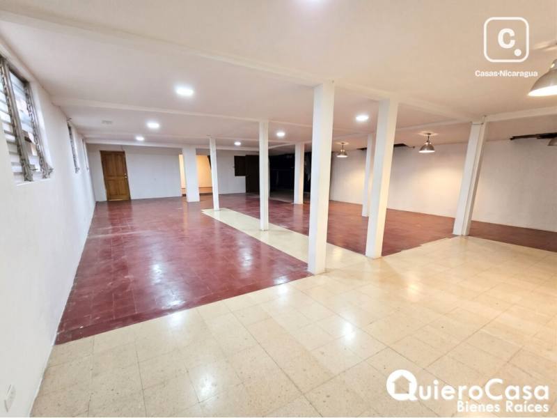 Local comercial en venta en Mercado Oriental, Managua – 300 m²