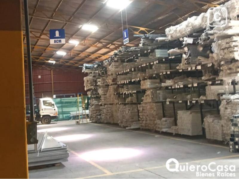 Bodega en alquiler en Carretera Norte, Managua – 1,594 m²