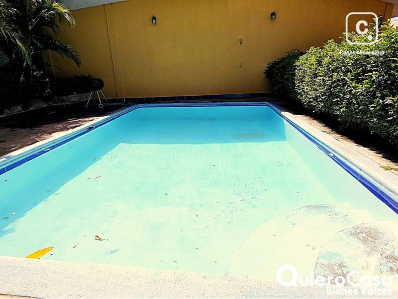 Apartamento en alquiler en Bolonia, Managua – 2 hab, US$ 700/mes