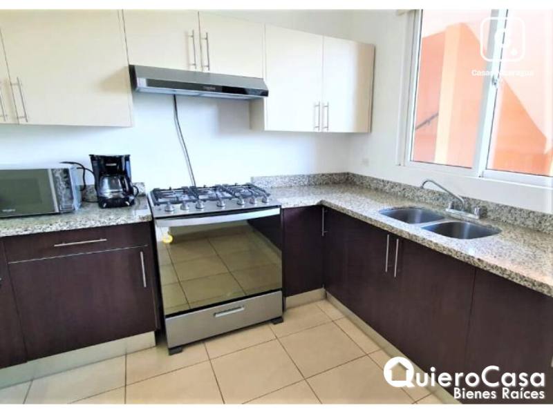 Apartamento en venta en Las Colinas, Managua – 3 hab, US$ 135,000