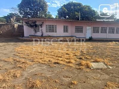 Bodega en venta en Carretera Nueva León, Managua – 735 m²