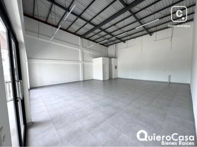 Local comercial en alquiler en Las Colinas, Managua – 104 m²