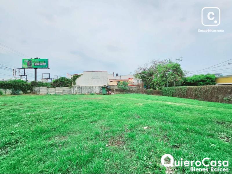 Terreno en venta en Los Robles, Managua – 992 m²