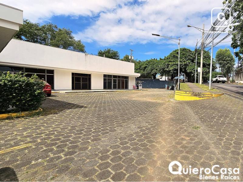 Oficina en alquiler en Reparto San Juan, Managua – 119 m²