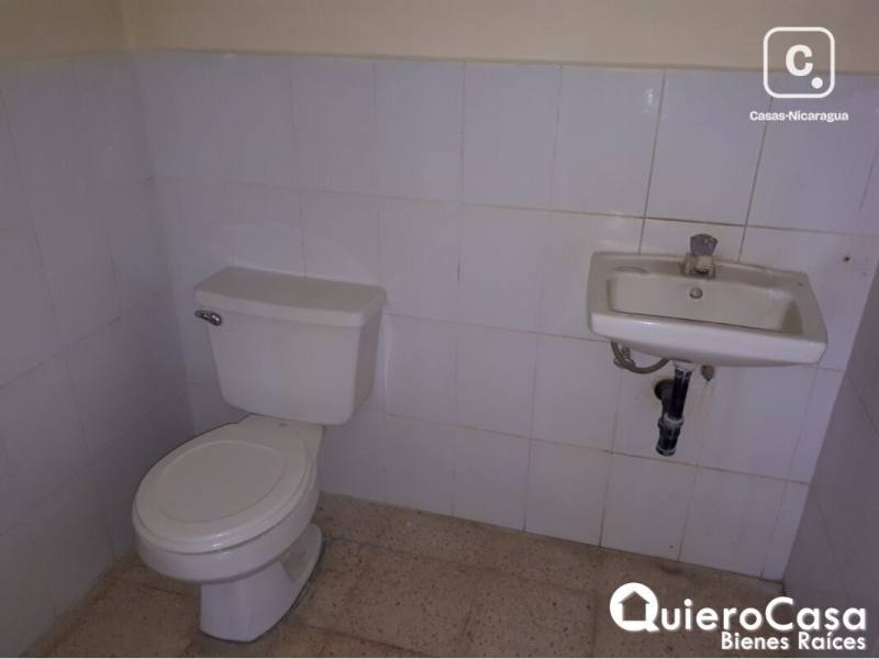 Oficina en alquiler en Managua – 300 m²