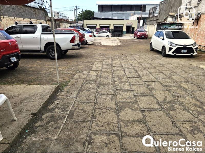 Local comercial en venta en Los Robles, Managua – 700 m²