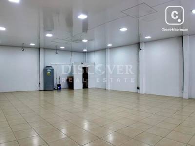 Local comercial en venta o alquiler en Carretera Norte, Managua – 380 m²