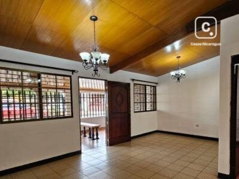 Casa en venta en Colonia Centro América, Managua – 4 hab, 165 m²