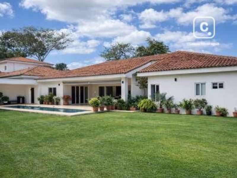 Casa en venta en Colonia Managua, Managua – 550 m²