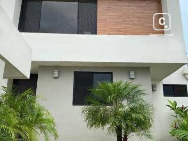 Casa en venta en Colonia Managua, Managua – 300 m²