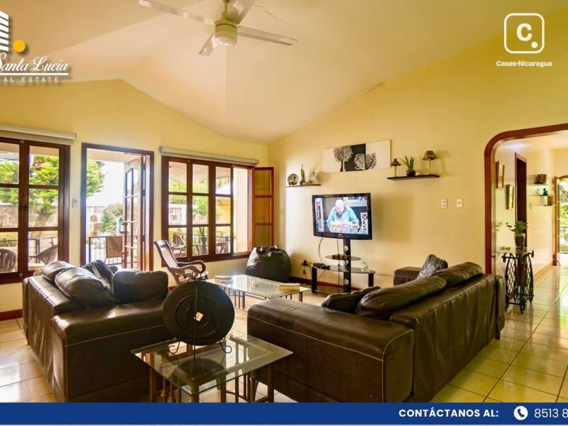 Casa en venta en Carretera Masaya, Managua – 4 hab, US$ 300,000