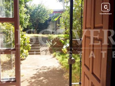 Casa en venta en Reparto San Juan, Managua – 11 hab, 450 m²