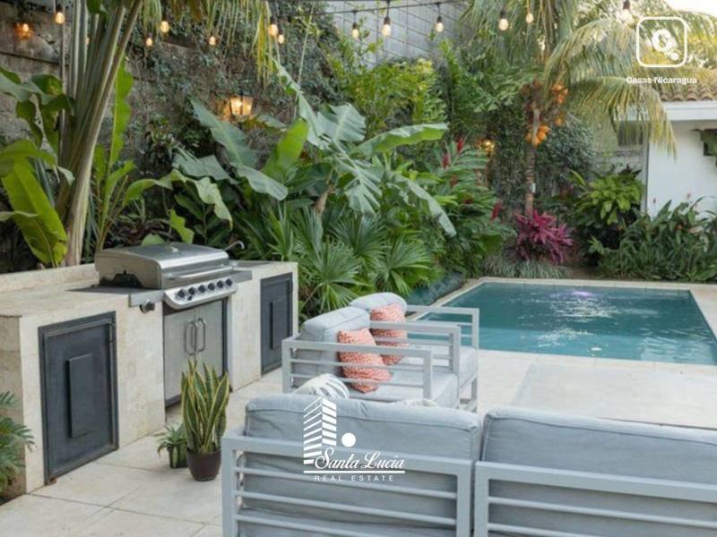 Casa en venta en Santo Domingo, Managua – 4 hab, 400 m², US$ 575,000