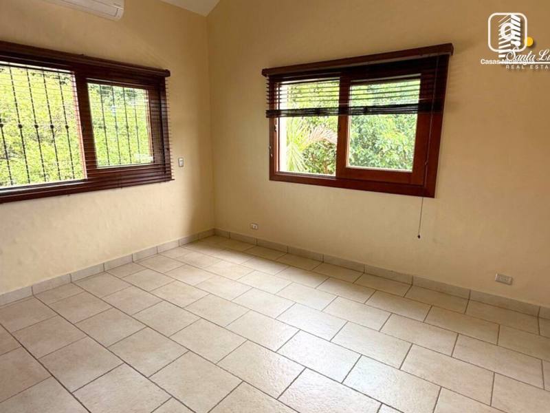 Casa en alquiler en Santo Domingo, Managua – 4 hab, 496 m²