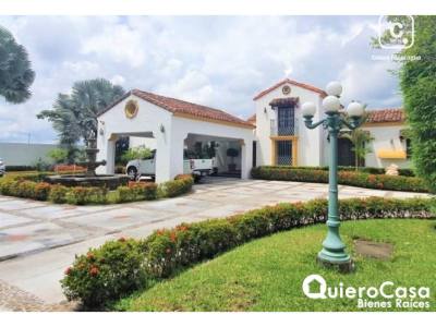 Casa en venta en Las Colinas, Managua – 5 hab, 800 m²