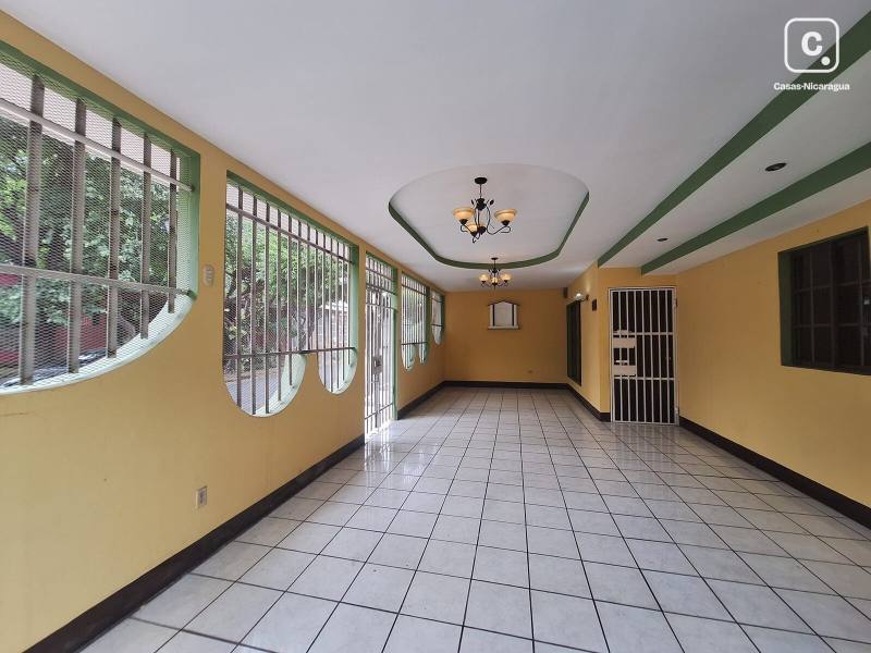 Casa en venta en Managua – 6 hab, 242 m²