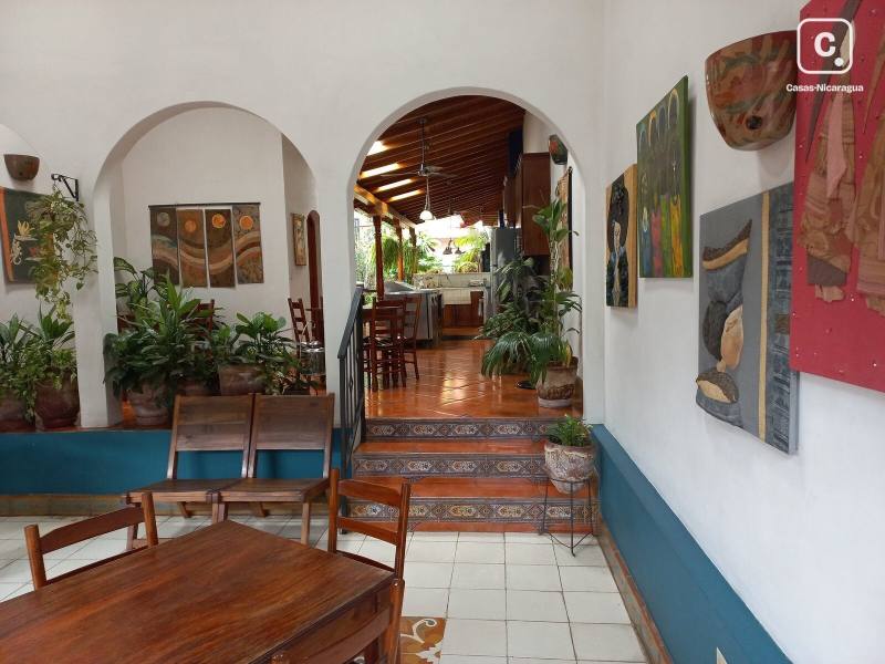 Casa en venta en Granada – 3 hab, 395 m²
