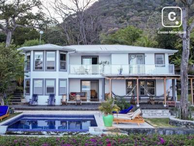Casa en venta en Granada – 8 hab