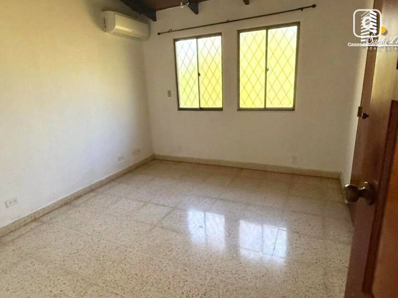 Casa en venta en Villa Fontana Sur, Managua – 5 hab, 450 m²