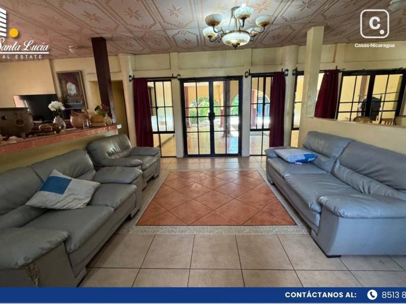 Casa en venta en Veracruz, Managua – 11 hab, 609 m²