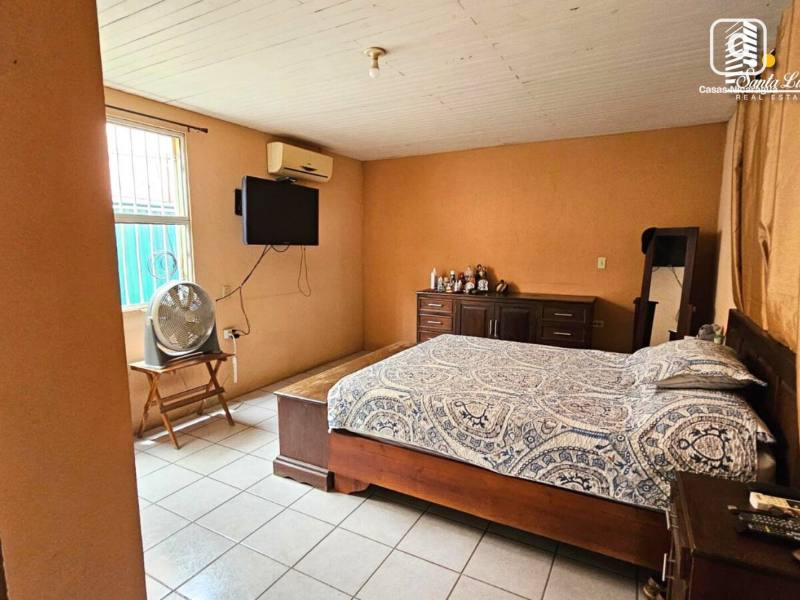 Casa en venta en Carretera Nueva León, Managua – 3 hab, 294 m²